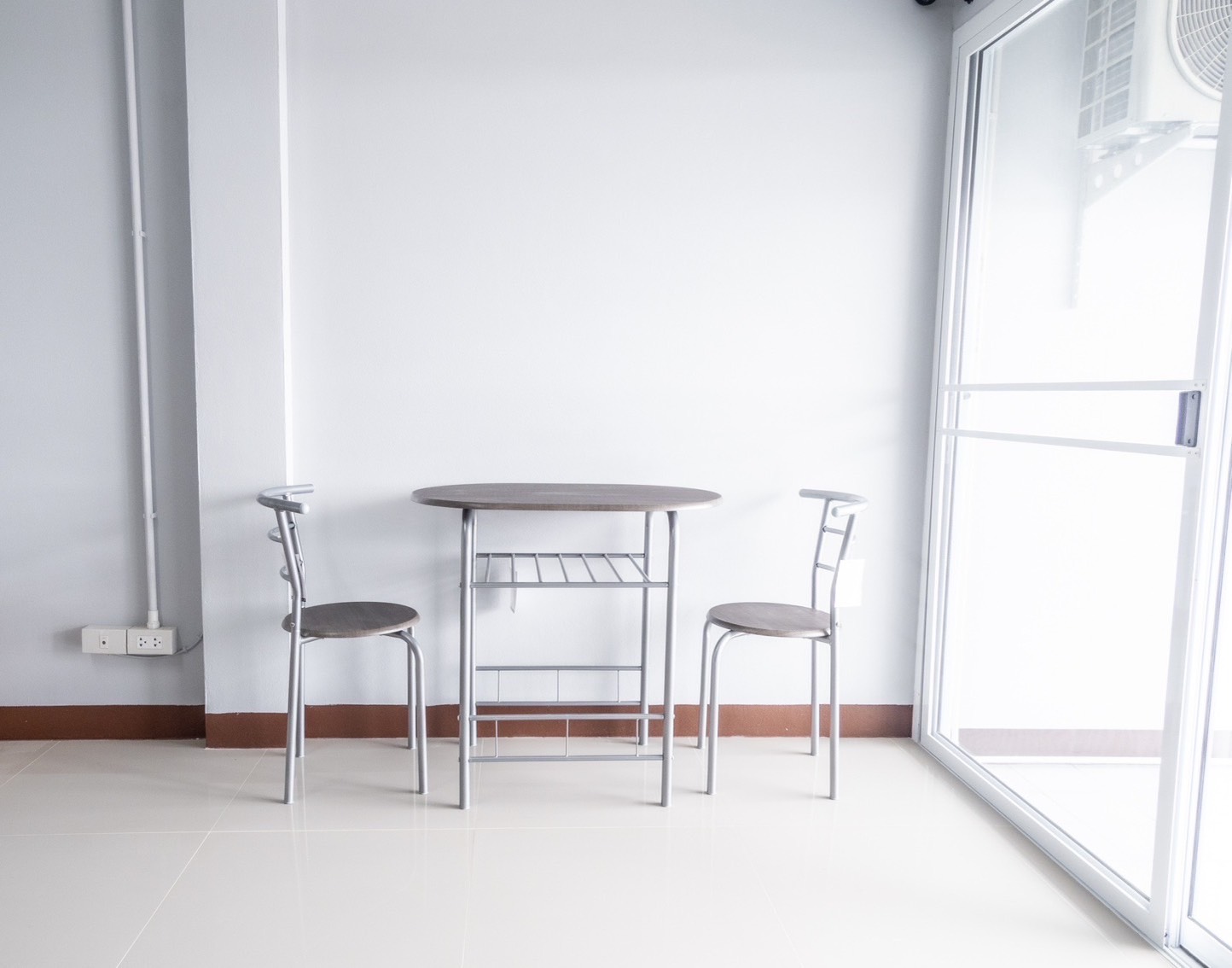 ชุดโต๊ะทานข้าว